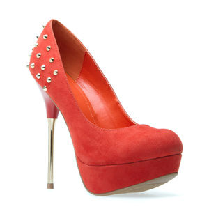 ShoeDazzle Candice Orange Gold Spikes Studs Pumps